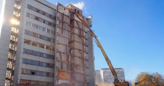Демонтаж многоэтажного дома Новотроицк, цена от 3722 руб.